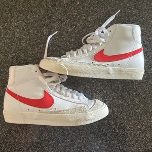 red nike blazers